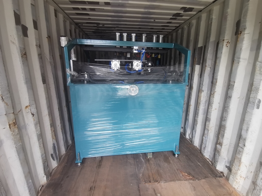 Clinching The Plastic Tank with Sturdy Radiator Clinching Machine 1800*1600*1800mm