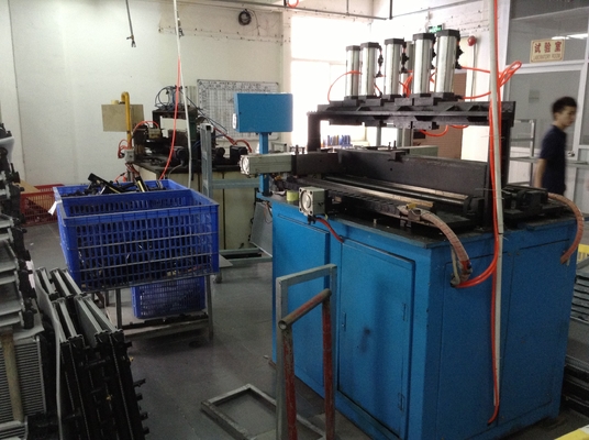 OEM Radiator Production Line Plastic Tank Crimping Machine 1000mm Height