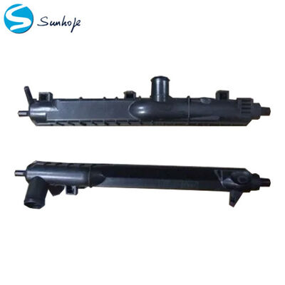 Premium Black Radiator Tank Auto Made ISO9001 Certified